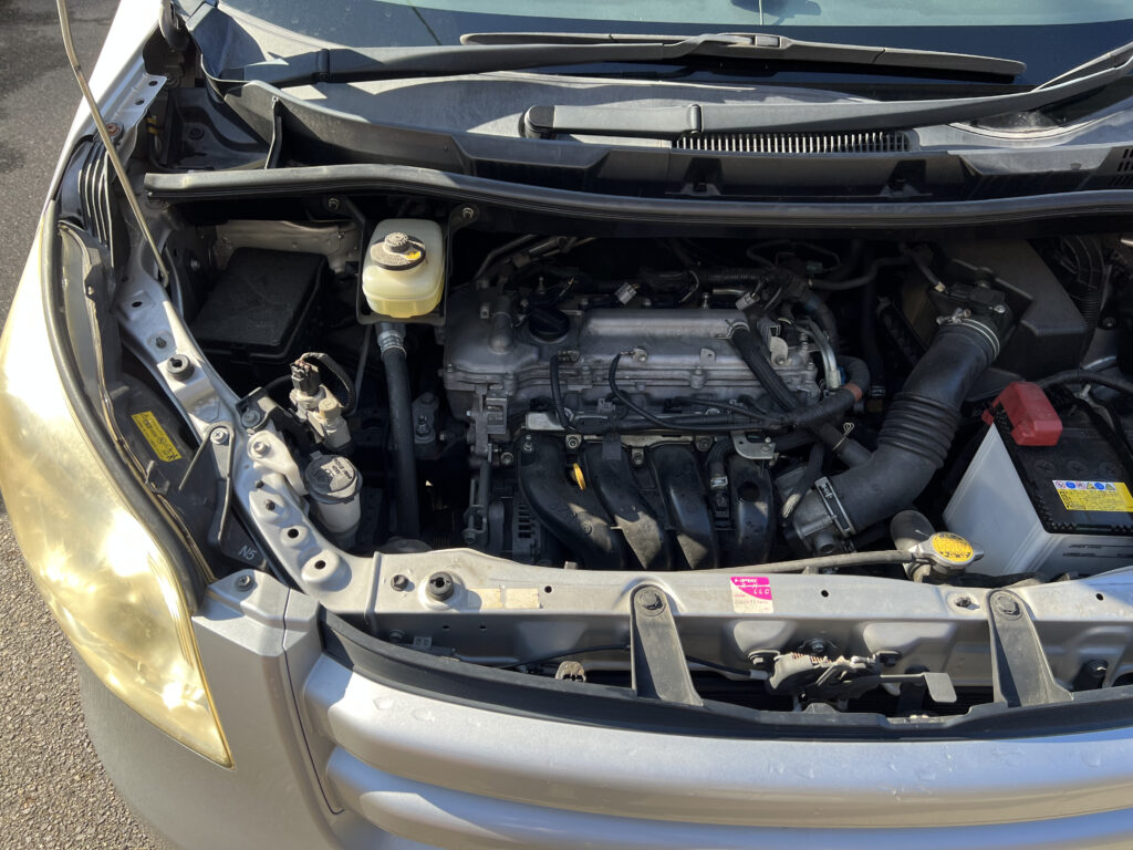 トヨタ　ノア　電装系修理　オルタネータ故障　リビルト品